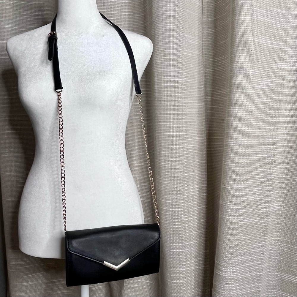 Urban Expressions Crossbody Purse - Black & Gold